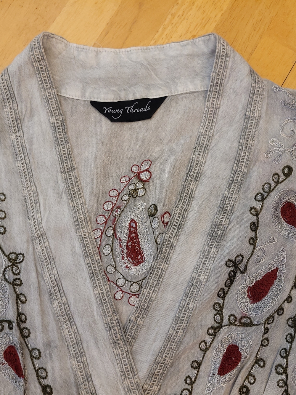 Bohemian Embroidered V-Neck Maxi Dress in Light Gray NWOT - Picture 4 of 8